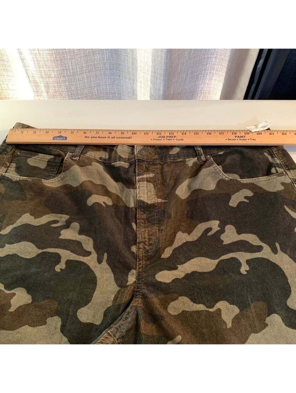American Eagle Women's Plus Size 24 High Waist Corduroy Camo Mom Jeans - New w/ - Picture 2 of 11